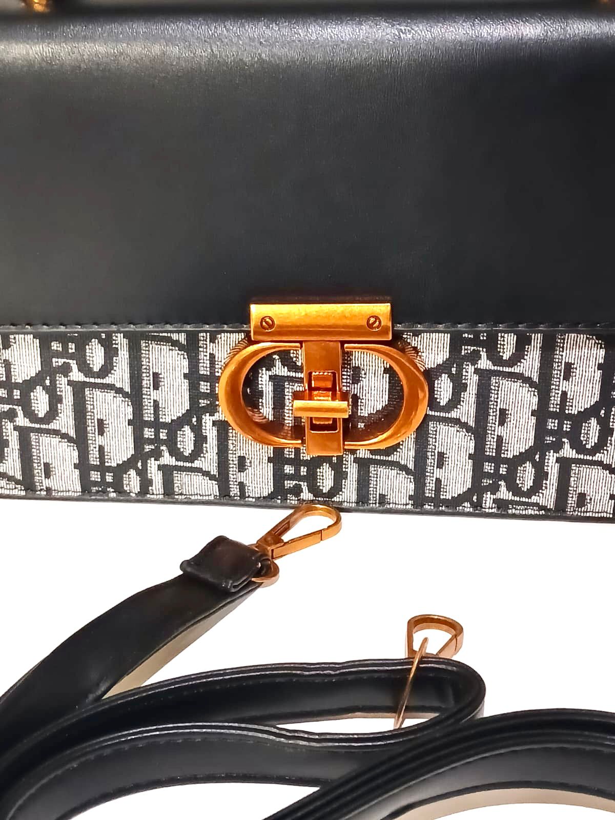 CHRISTIAN DIOR- Bag